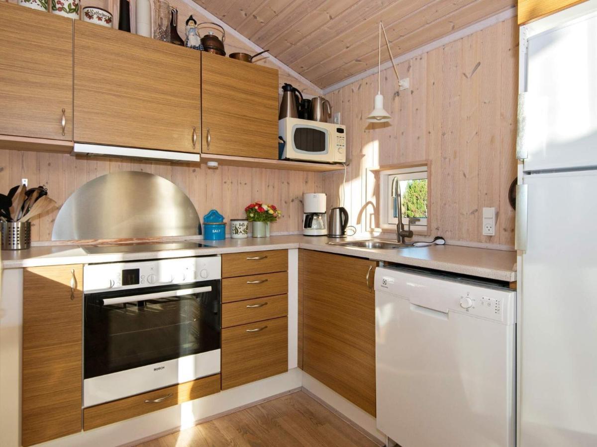 6 Person Holiday Home In Knebel Orby Exterior photo